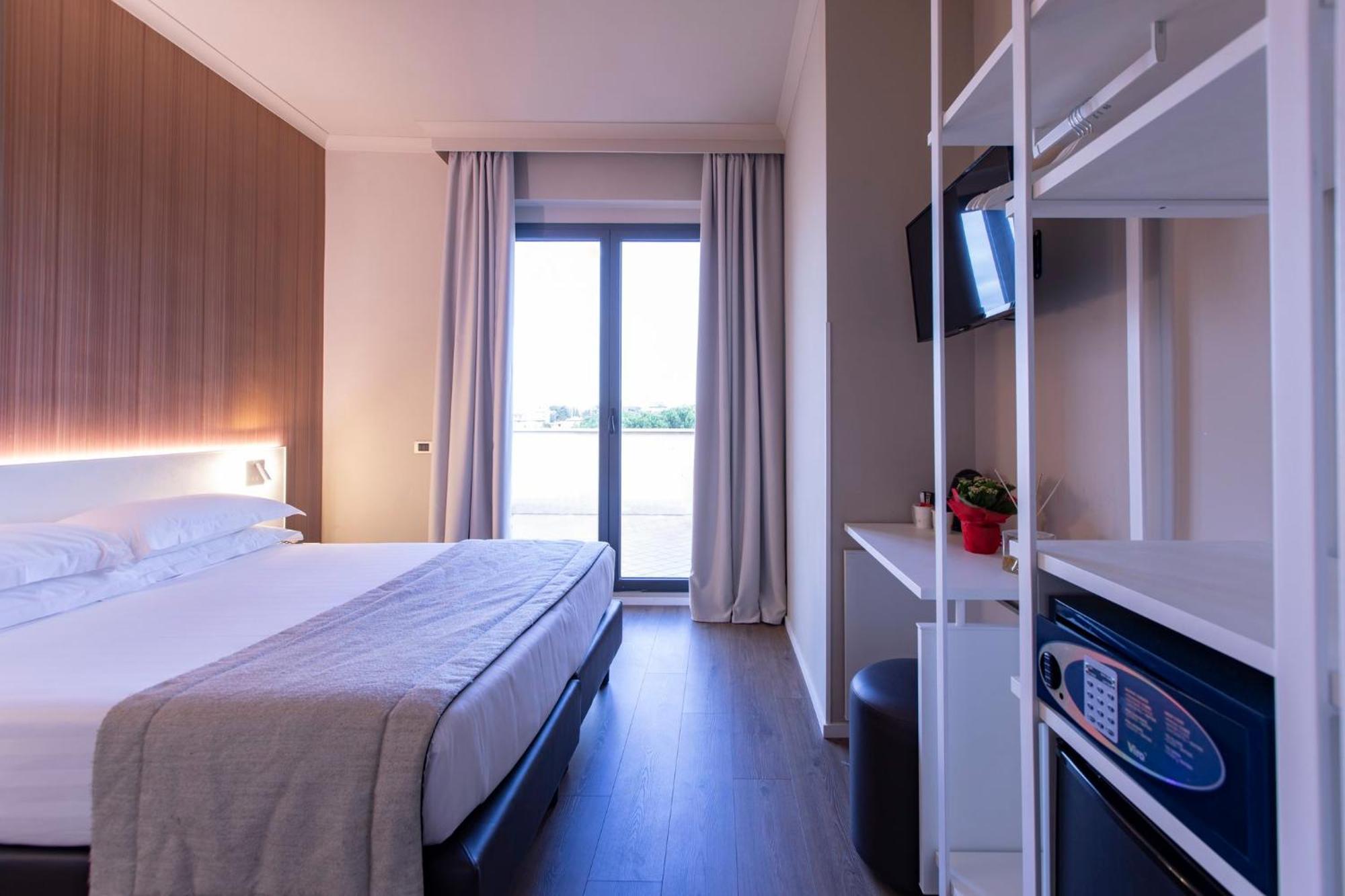 Hotel Garner Aurelia By Ihg 4*