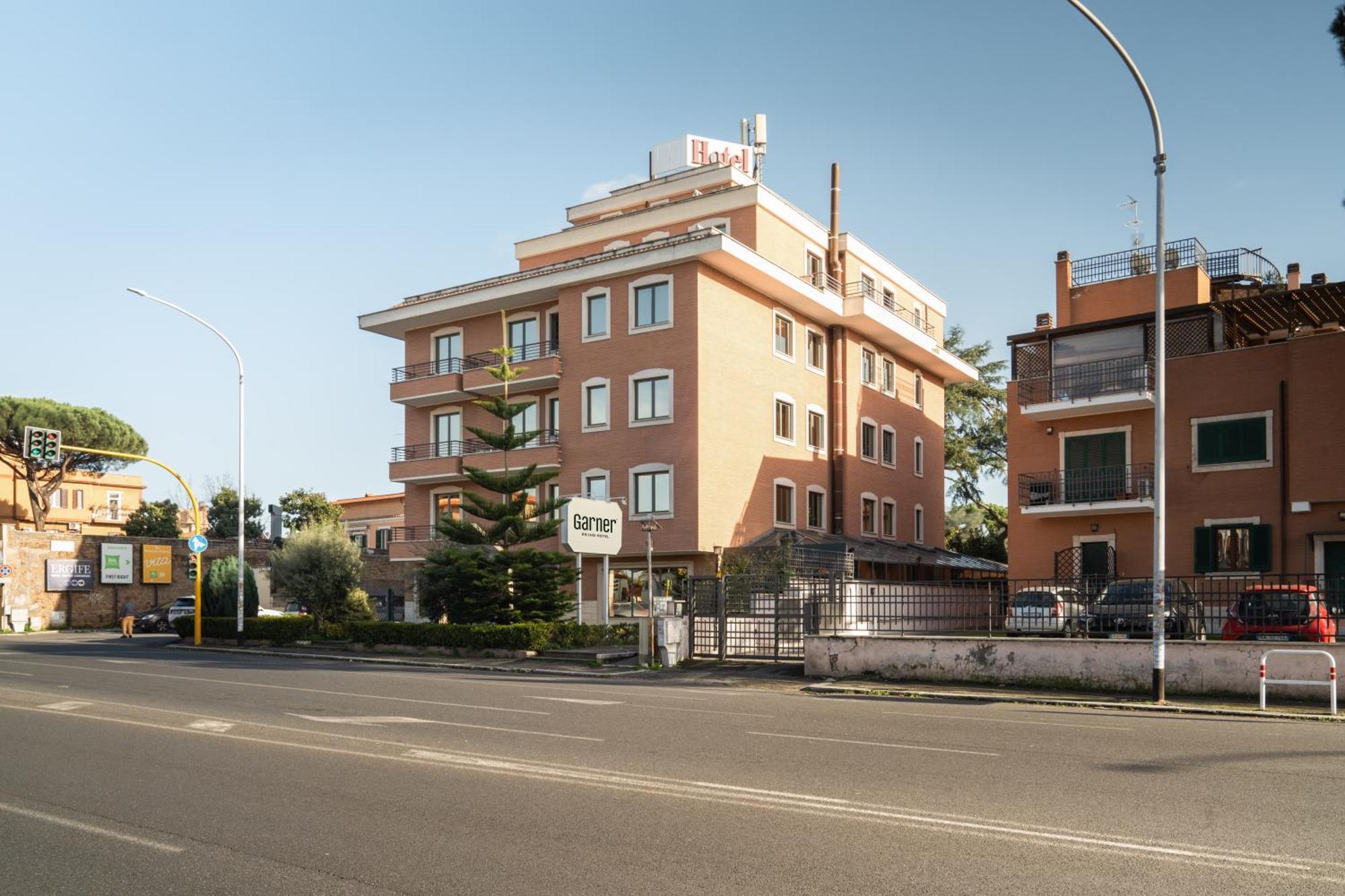 Hotel The Smooth 4*